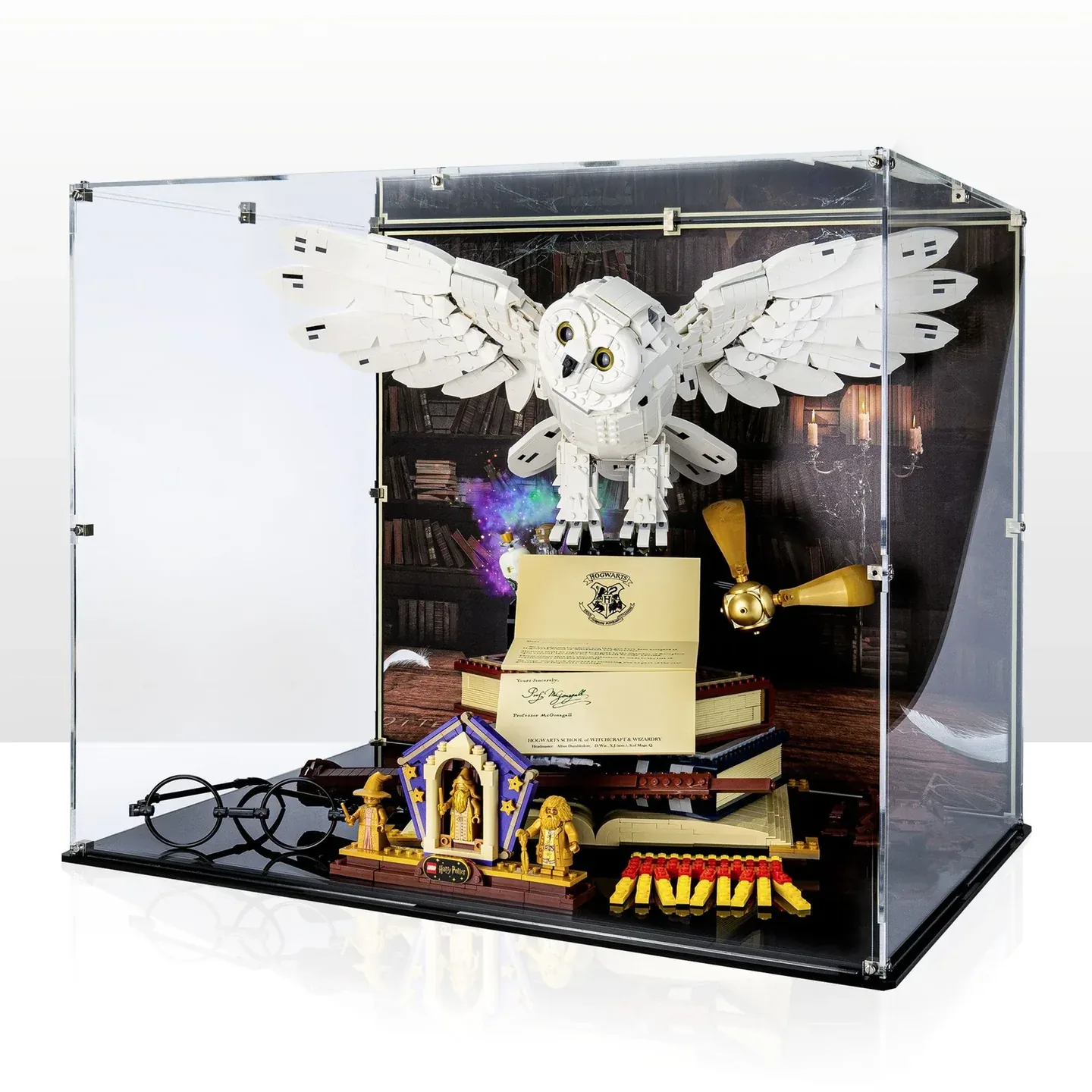 LEGO Hogwarts Icons Display Cases: 76391 Wings and Mementos