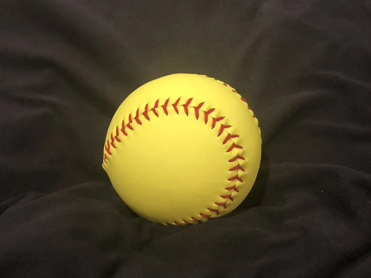 Softball Display Cases: Single Balls, Team Rows and Cabinets