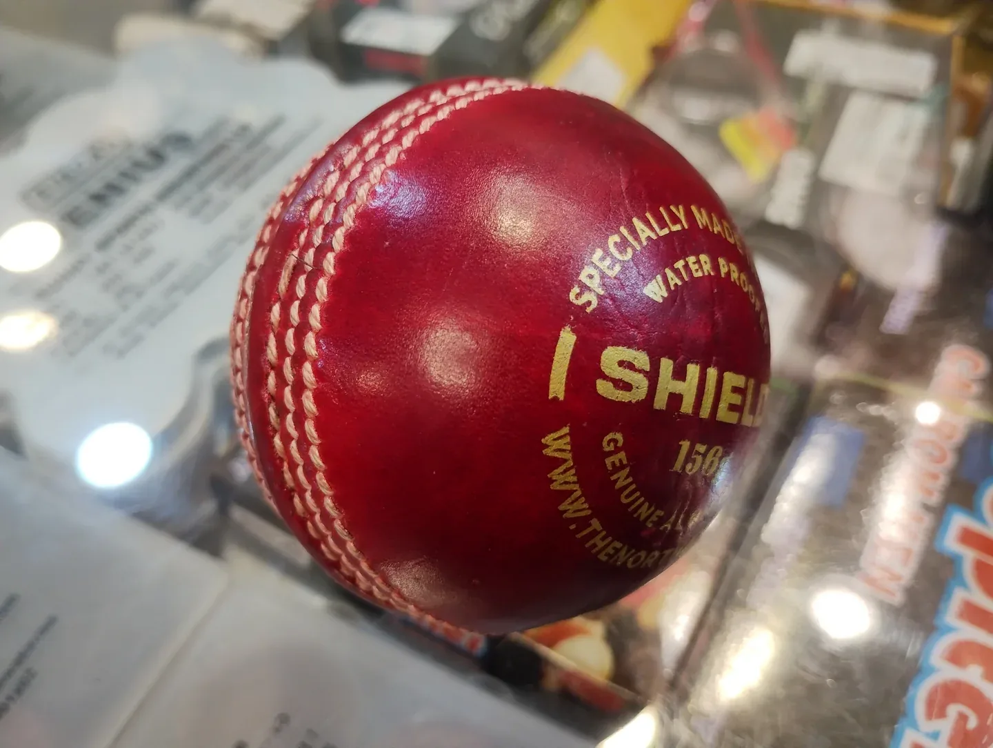 Cricket Ball Display Cases: Signed Balls and Award Bases